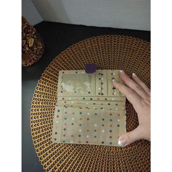 Buxton Nylon Wallet - Picture 4 of 4